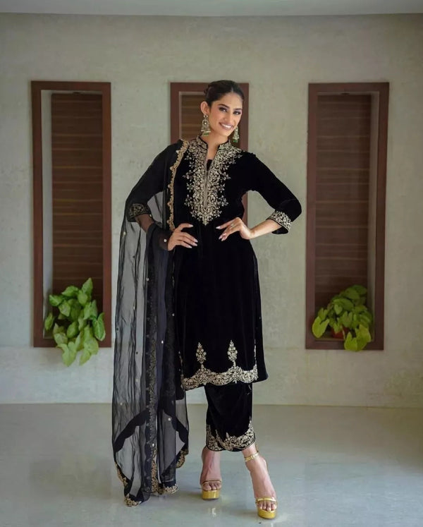 Velvet Fabric Sequence Work Top & Pant Dupatta